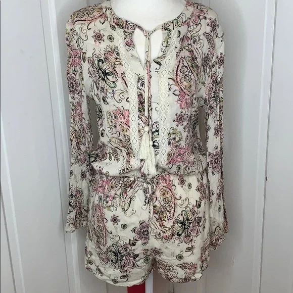 C&V CHELSEA & VIOLET•ROMPER - Picture 1 of 11